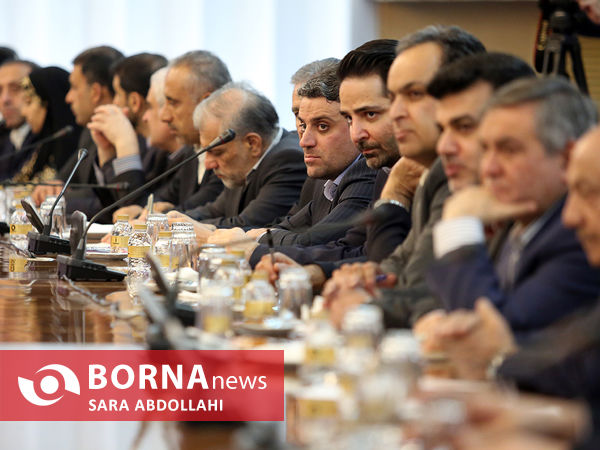دیدار جمعی از تولیدکنندگان و کارآفرینان با رئیس جمهوری