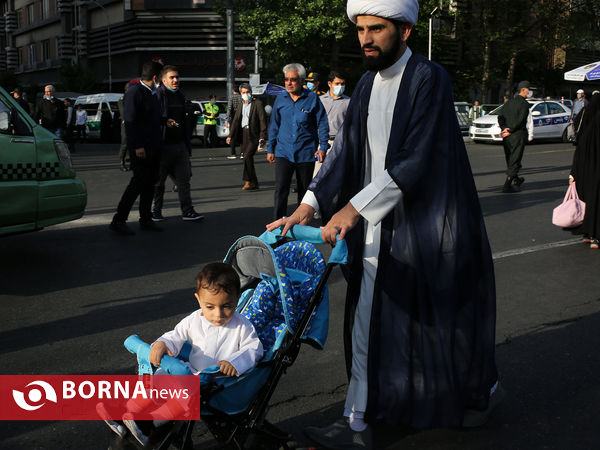 نماز عید سعید فطر - حوالی دانشگاه تهران