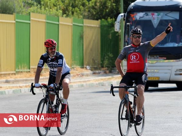 یک روز با دچرخه سواران تهران