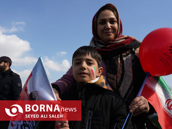 راهپیمایی ۲۲ بهمن - میدان آزادی تهران