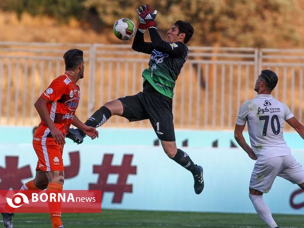 پرسپولیس ۲-سایپا ۰