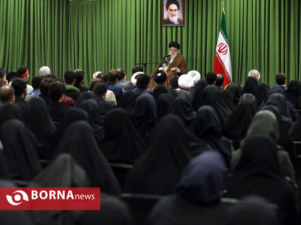 دیدار جمعی از استعدادهای برتر و نخبگان جوان کشور با رهبر انقلاب