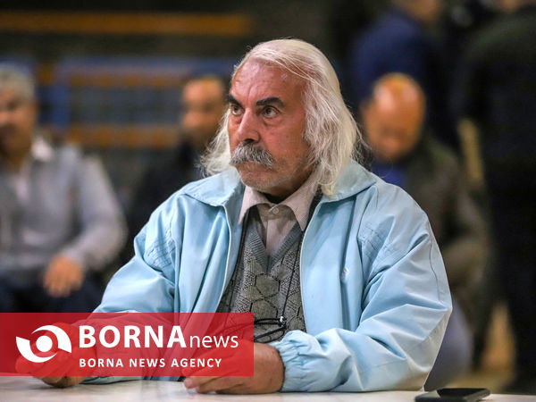 مسابقات وزنه برداری کارگری