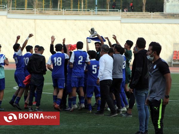 دیدار تیم‌های فوتبال نوجوانان استقلال - پرسپولیس