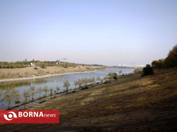 در حاشیه بازدید نمایندگان مجلس از مجموعه ورزشی آزادی