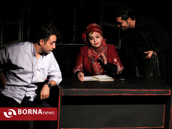 اجرای تئاتر «کلاغ پر» در تماشاخانه استاد سپاسدار شیراز