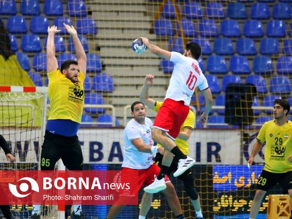 دیدار تیم های هندبال الکویت کویت - سپاهان