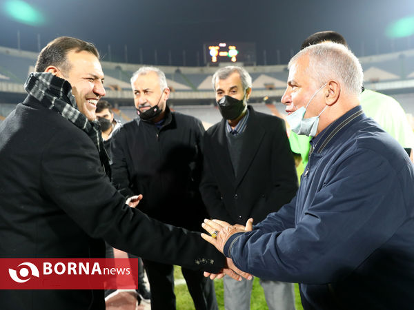 مسابقه فوتبال یادبود علی انصاریان و مهرداد میناوند