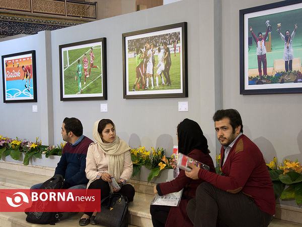 در حاشیه نمایشگاه مطبوعات