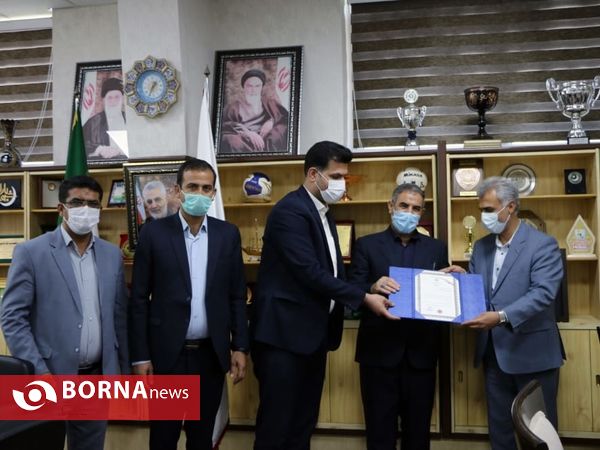 دیدار دکتر حسین کلانتری، استاندار کهگیلویه و بویراحمد و هیات همراه در دفتر علیرضا پاکدل، رئیس فدراسیون هندبال کشور