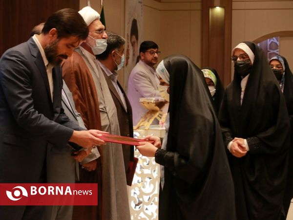 اختتامیه نخستین جشنواره قرآنی"مهاجر"