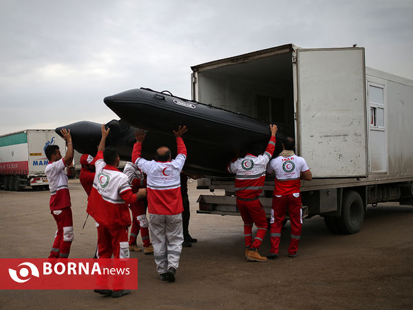 امداد رسانی هلال احمر به سیل زدگان خوزستان