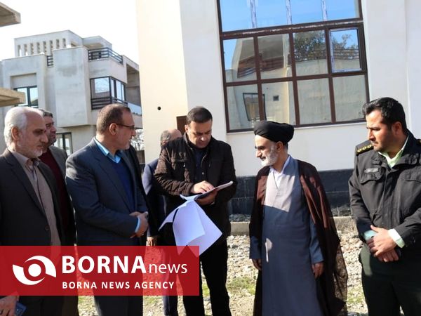 بازدید از ساخت و سازهای غیرمجاز در نوار ساحلی گهرباران