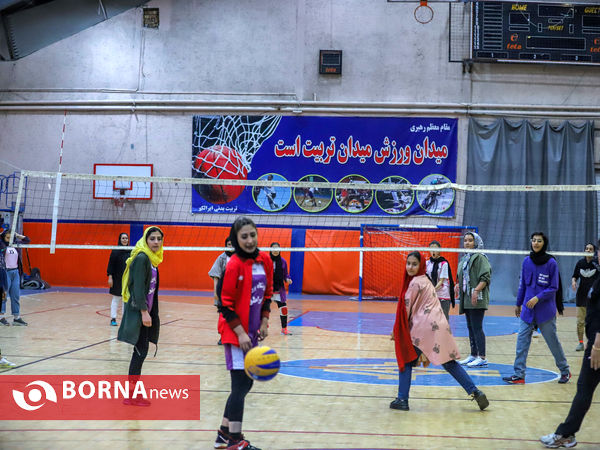 جشنواره کارگری والیبال بانوان استان مرکزی