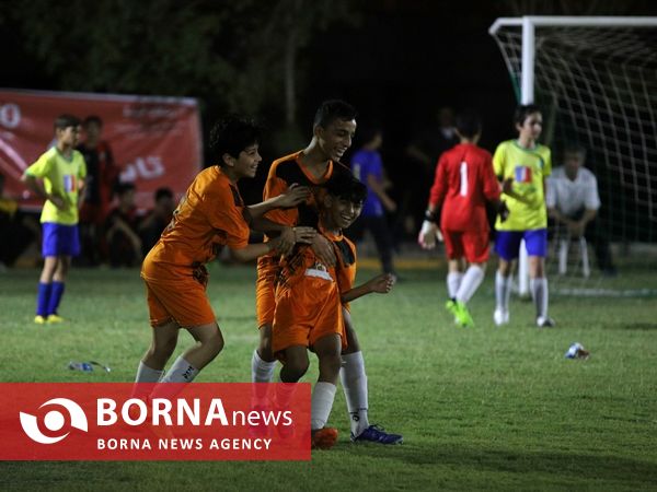 فینال رقابت های فوتبال جام شهدای متروپل آبادان