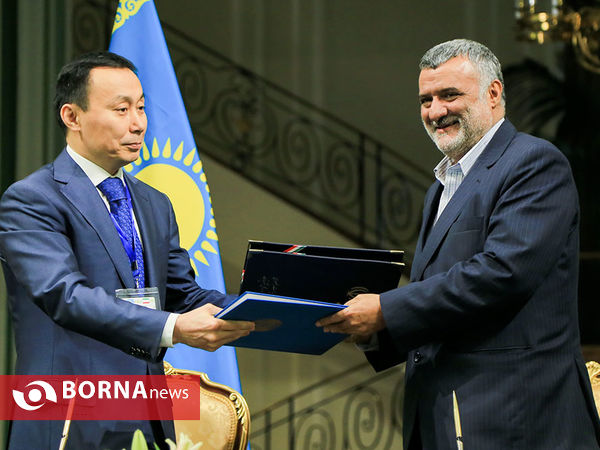 استقبال رسمی از رییس جمهور قزاقستان