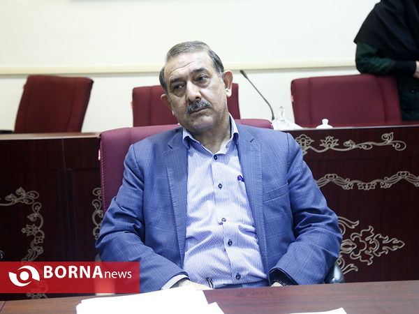 نشست وزیر ورزش و جوانان با جمعی از نمایندگان مجلس