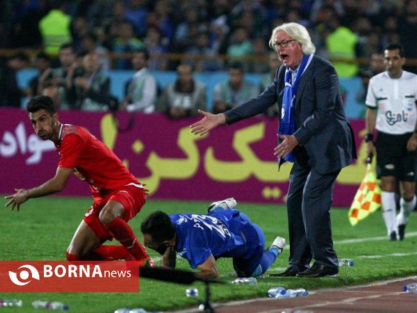 دربی ۸۵،پرسپولیس ۰۱-استقلال ۰