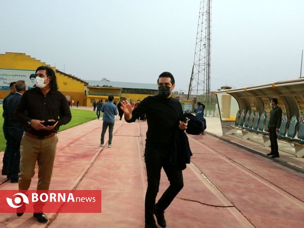 در حاشیه دیدار تیم های فوتبال صنعت نفت - پرسپولیس