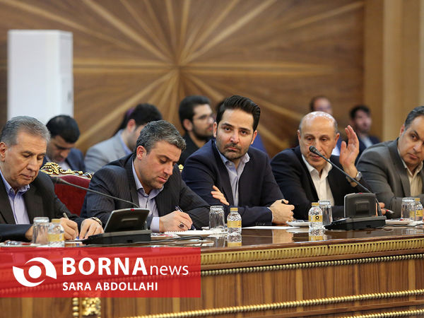 دیدار جمعی از تولیدکنندگان و کارآفرینان با رئیس جمهوری