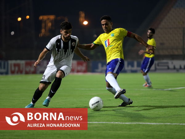 دیدار تیم های فوتبال صنعت نفت - نفت مسجدسلیمان