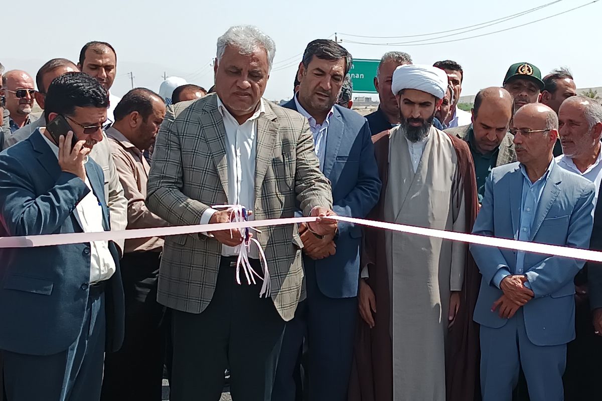 افتتاح و کلنگ زنی دو پروژه عمرانی در شهرستان لامرد