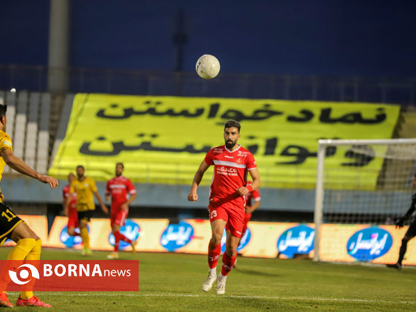 دیدار تیم های فوتبال سپاهان- پرسپولیس