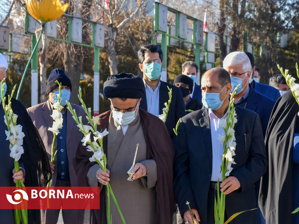 گلباران گلزار شهدای اراک