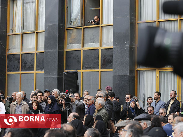 تشییع پیکر مرحوم جمشید مشایخی
