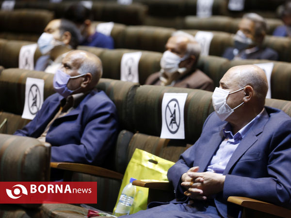 تجلیل از خیرین مدرسه ساز استان فارس