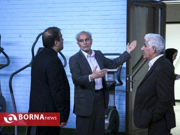 بازدید معاون وزیر ورزش از آکادمی فوتبال و سالن تیراندازی مجموعه ورزشی آزادی