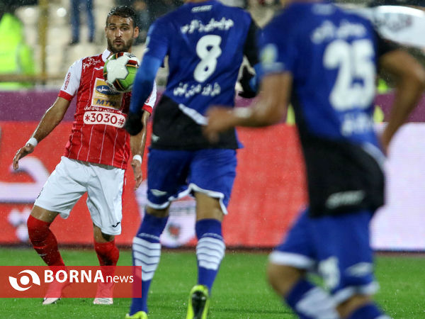دیدار تیم های پرسپولیس تهران - استقلال خوزستان