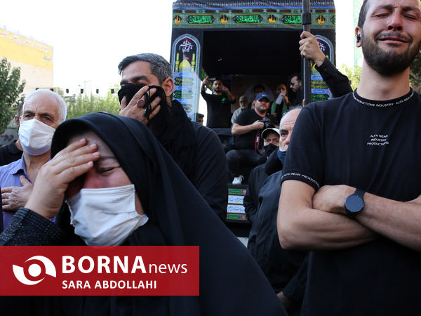 پیاده روی جاماندگان اربعین در تهران