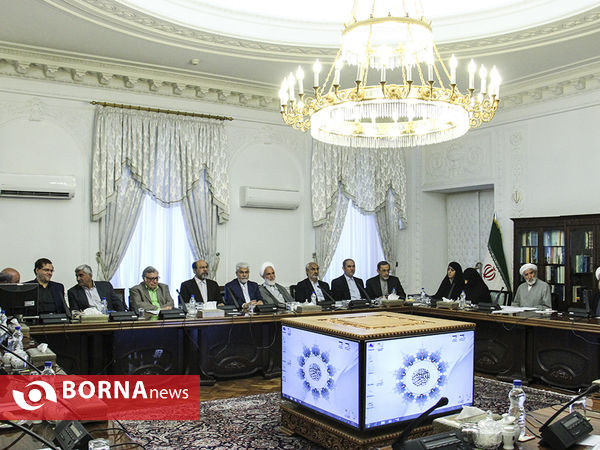 جلسه شورای عالی انقلاب فرهنگی