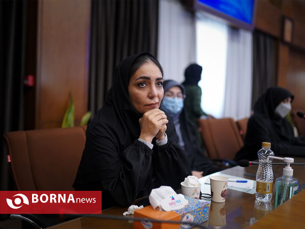 تجلیل از مهین فرهادی زاد