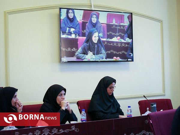 نشست معاونت توسعه ورزش بانوان وزارت ورزش با نواب روساي فدراسيون‌هاي ورزشی