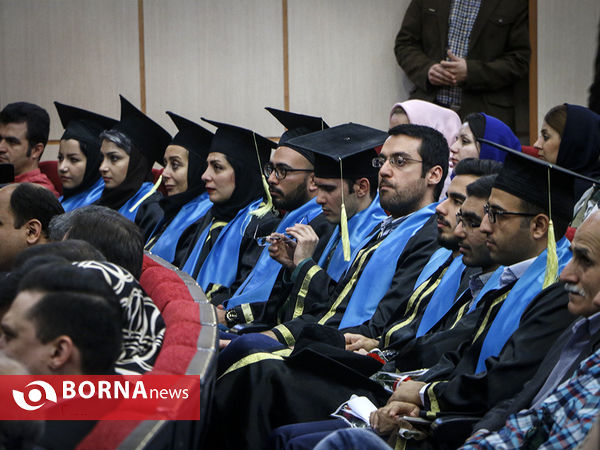 جشن فارغ التحصیلان دانشکده خبر‎