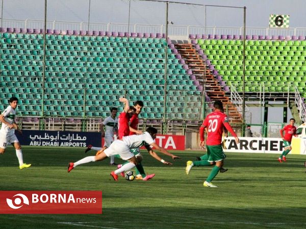 ذوب آهن با دوگل از سد لوکومتیو ازبکستان گذشت