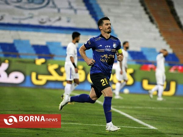 دیدار تیم های فوتبال استقلال- گل گهر سیرجان