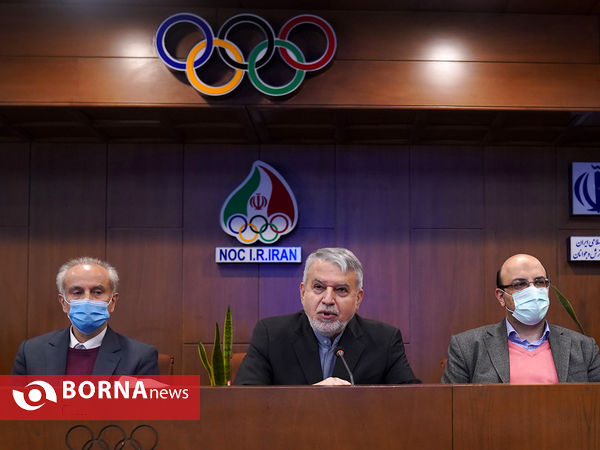 تجلیل از مهین فرهادی زاد