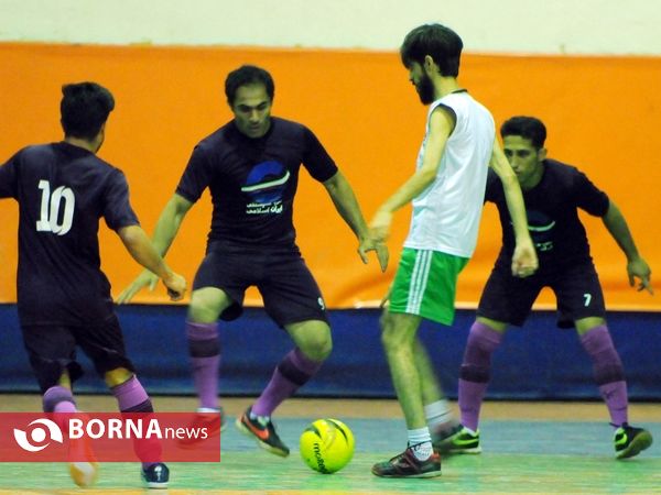 برگزاری فوتسال بین احزاب