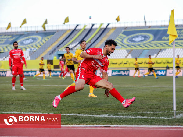 دیدار تیم های فوتبال سپاهان- پرسپولیس