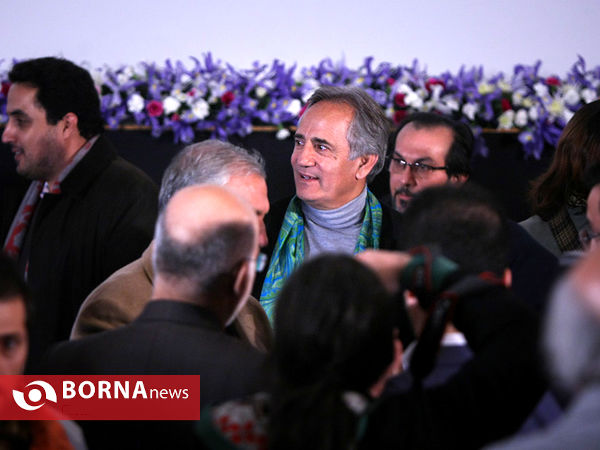 رونمایی از مجموعه بر بال سیمرغ