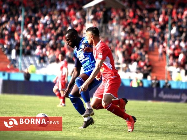 دیدار تیم های فوتبال پرسپولیس- استقلال