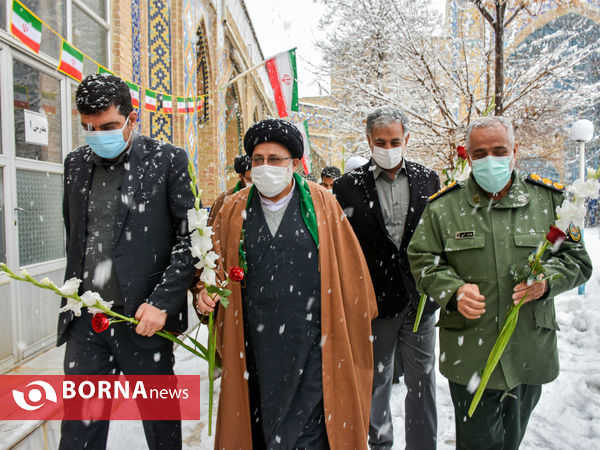 گلباران حجره طلبگی امام خمینی(ره) در اراک