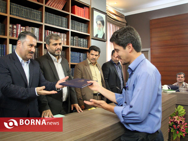 نشست خبری و تجلیل دادگستری فارس از خبرنگاران