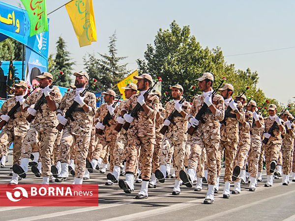رژه حماسی نیروهای مسلح آذربایجان غربی در ارومیه