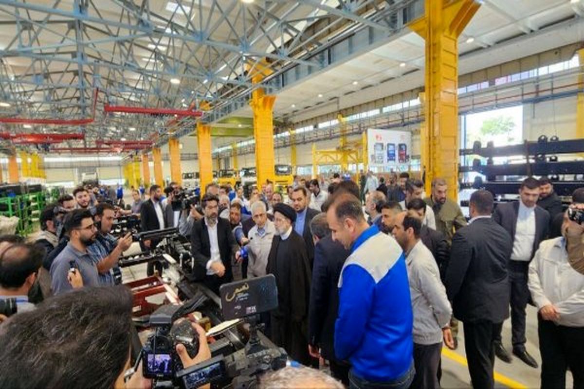 افتتاح خط تولید شرکت خودروسازان دیزلی آذربایجان با ظرفیت تولید 4 هزار دستگاه توسط رییس‌جمهور
