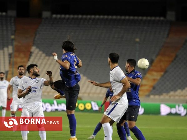 دیدار تیم های فوتبال استقلال- گل گهر سیرجان