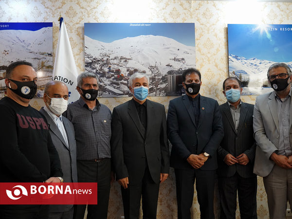 بازدید وزیر ورزش و جوانان از دفاتر فدراسیون ها